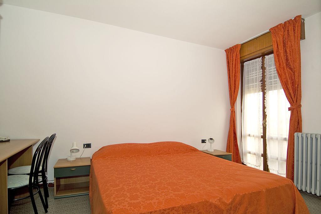 Ferienpark Camping Hotel Au Lac De Como Sorico