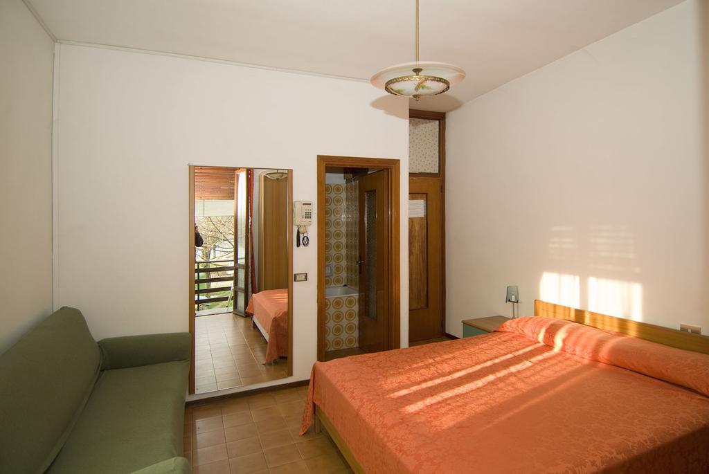 Ferienpark Camping Hotel Au Lac De Como *